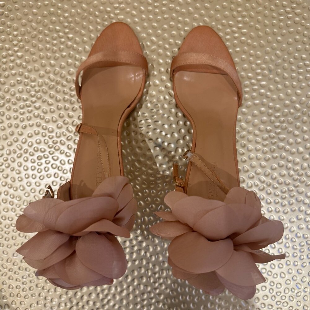 Statement Heels - Picture 4 of 4